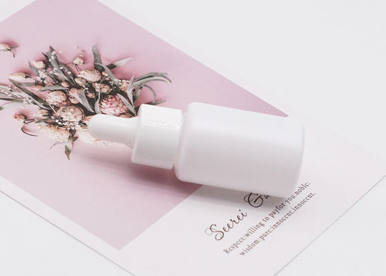 सफेद सिलेंडर ग्लास ड्रॉपर बोतल 15 मिलीलीटर खाली आवश्यक तेल प्रसाधन सामग्री